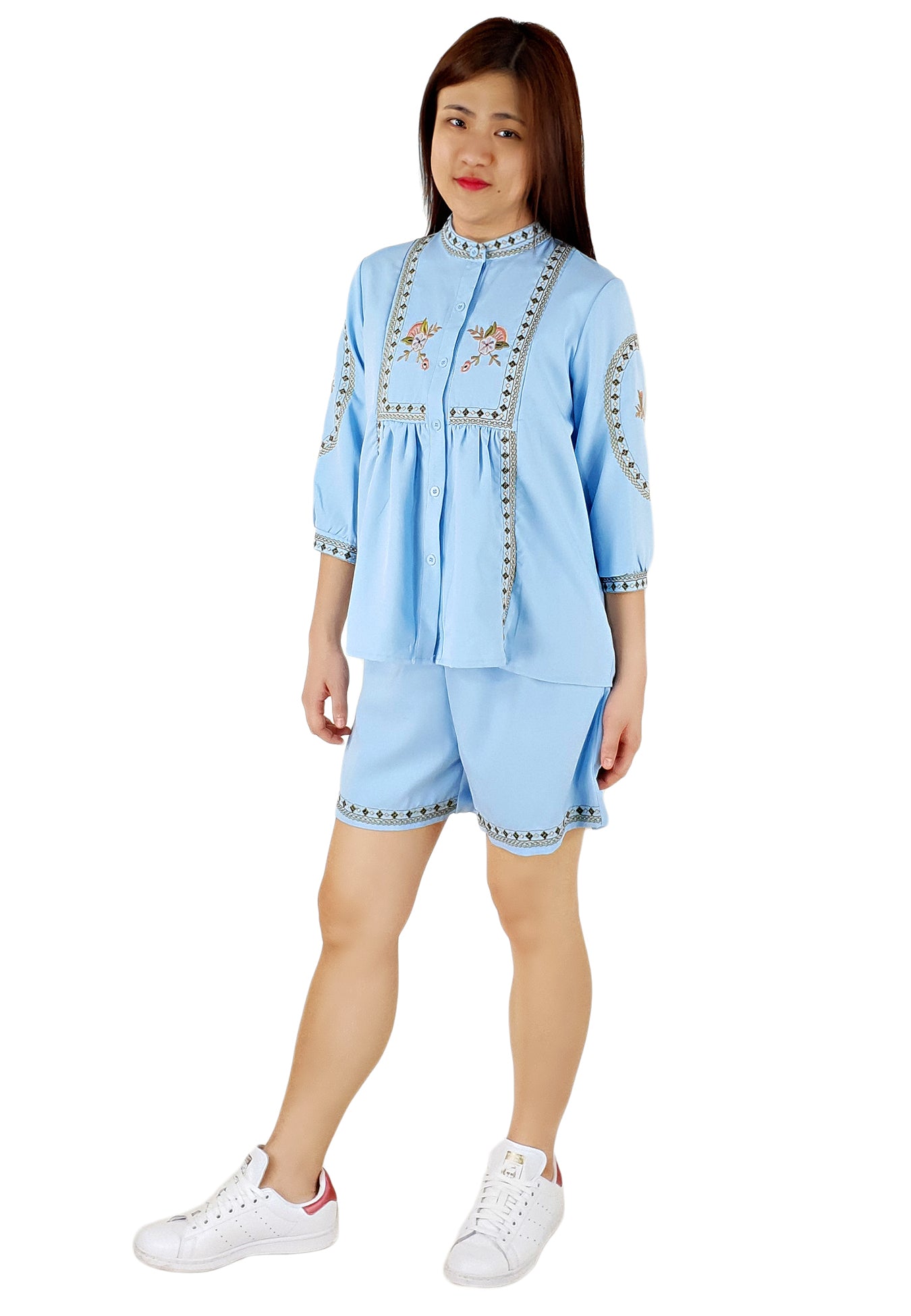 Embroidery High Collar Top with Shorts-One Set-Elynn Reflection