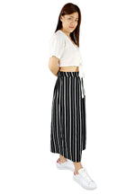 High Waisted Culottes in Black-Culottes-Elynn Reflection